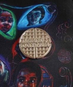 Bioworld Stranger Things Retro TV ITA Mini Backpack 15 Bioworld Stranger Things Retro TV ITA Mini Backpack