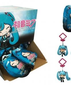 U.C.C. Distributing Hatsune Miku Hangers Figure Blind Bag
