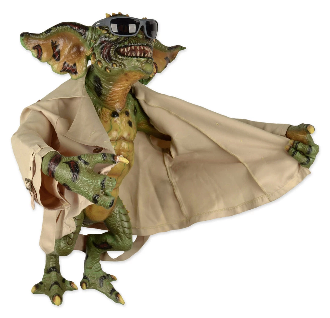 NECA Gremlins 2 Prop Replica - 30" Stunt Puppet Flasher Gremlin 4 NECA Gremlins 2 Prop Replica - 30" Stunt Puppet Flasher Gremlin