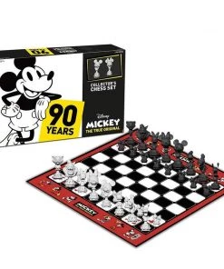 USAopoly Disney Mickey Mouse Collector’s The True Original Chess Set