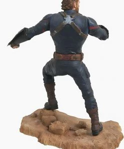 Diamond Marvel Avengers Gallery: Infinity War Captain America Statue