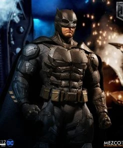 Mezco Batman Tactical Suit One-12 Collective Figure