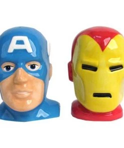 Westland Giftware Marvel Captain America And Iron Man Heads Salt And Pepper Shakers