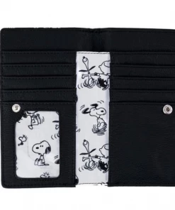 Loungefly Peanuts Snoopy And Woodstock Flap Wallet 7 Loungefly Peanuts Snoopy And Woodstock Flap Wallet
