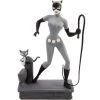 Diamond DC Comics Batman The Animated Series - Catwoman Femme Fatale Figure