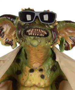 NECA Gremlins 2 Prop Replica - 30" Stunt Puppet Flasher Gremlin 7 NECA Gremlins 2 Prop Replica - 30