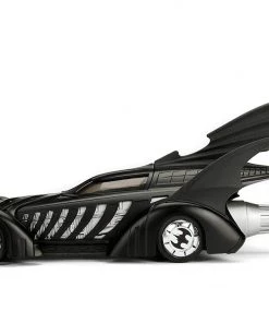 Toy Wonders Toys DC Comics 1995 Forever: Batmobile With Batman Metals Die-Cast Vehicle With Figure (2 Piece)