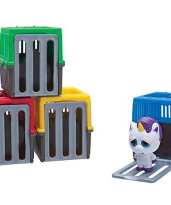 U.C.C. Distributing Feisty Pets Mini Misfits Blind Bag