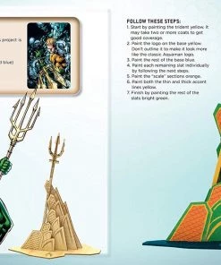 FSC DC Comics DC Aquaman Movie Book And 3D Wood Model Figure Kit