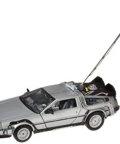 Welly Movies Back To The Future 2 - DeLorean Time Machine Figure