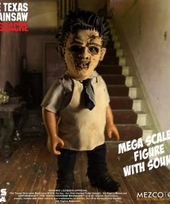 The Texas Chain Saw Massacre Mezco Mega Scale Leatherface