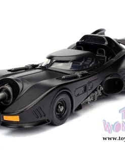 Toy Wonders 1989 Batman Returns Batmobile™. 1:24 Scale DC Comics
