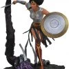 Diamond DC Comic Gallery: Dark Nights Metal: Wonder Woman PVC Diorama Figure DC Comics 1 Diamond DC Comic Gallery: Dark Nights Metal: Wonder Woman PVC Diorama Figure DC Comics