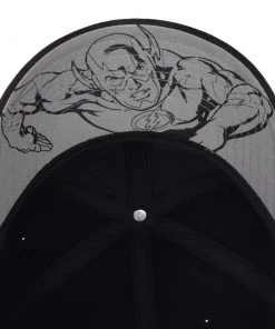 Bioworld Flash Embroidered Symbol Flex Fit Hat DC Comics