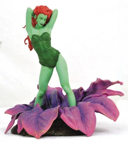 Diamond DC Comics DC Gallery Poison Ivy 9-Inch PVC Statue Figure 3 Diamond DC Comics DC Gallery Poison Ivy 9-Inch PVC Statue Figure