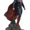 Diamond Justice League - Superman Gallery PVC Figure DC Comics
