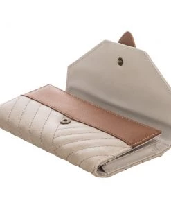 Bioworld Disney Star Wars Episode 9 Rey Flap Woman Wallet 12 Bioworld Disney Star Wars Episode 9 Rey Flap Woman Wallet