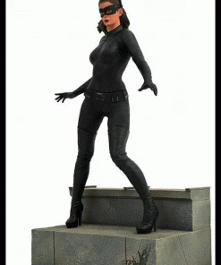 Diamond DC Comics Gallery The Dark Knight Rises Catwoman Statue 7 Diamond DC Comics Gallery The Dark Knight Rises Catwoman Statue