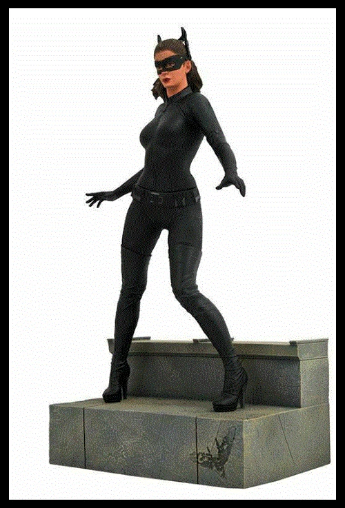 Diamond DC Comics Gallery The Dark Knight Rises Catwoman Statue 5 Diamond DC Comics Gallery The Dark Knight Rises Catwoman Statue