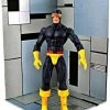 Diamond Marvel Comics - X-Men - Marvel Select Cyclops Action Figure