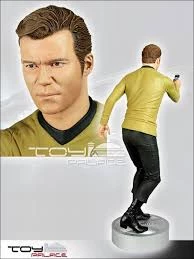 Hollywood Collectibles Star Trek Captain 1:4 Scale Statue Movies