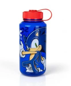 JUST FUNKY Sonic The Hedgehog 32oz Plastic Water Bottle