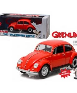 Toy Wonders 1967 Volkswagen Beetle Gremlins Movie (1984) With Gizmo Figure 1/18 Diecast Model Car By Greenlight