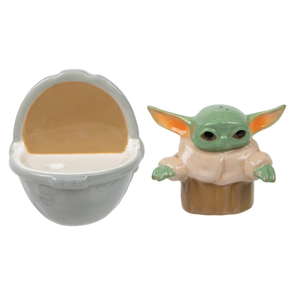 Bioworld Star Wars The Mandalorian Grogu Sculpted Ceramic Salt & Pepper Set Disney 5 Bioworld Star Wars The Mandalorian Grogu Sculpted Ceramic Salt & Pepper Set Disney
