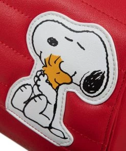 Bioworld Movies Snoopy Dog House Handbag 11 Bioworld Movies Snoopy Dog House Handbag