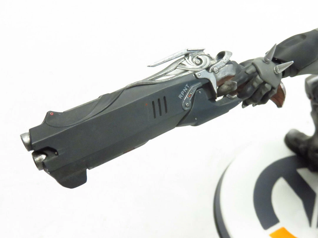 Blizzard Overwatch Reaper 12-Inch Figure Statue 6 Blizzard Overwatch Reaper 12-Inch Figure Statue