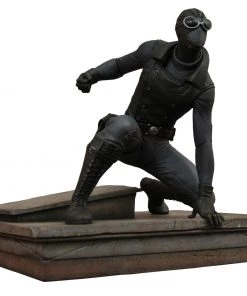 Diamond Marvel Spider-Man Gamerverse Spider-Man Noir Gallery Diorama Figure