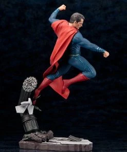 Kotobukiya Superman - Batman V Superman: Dawn Of Justice ARTFX+ Statue 1/10 Scale Pre-Painted Figure 14 Kotobukiya Superman - Batman V Superman: Dawn Of Justice ARTFX+ Statue 1/10 Scale Pre-Painted Figure