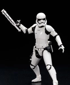 Kotobukiya Star Wars Fist Order Stormtrooper Fn‐2199 Artfx+ Movies