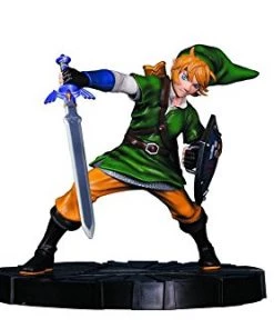 Dark Horse Video Games The Legend Of Zelda: Skyward Sword Figure